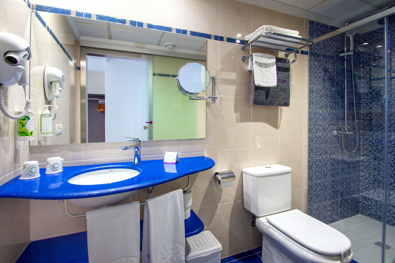Bathroom 4, Hotel Servigroup Romana, Castellón