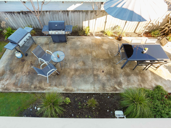 Others 5, Bella Vista Motel Greymouth, Grey