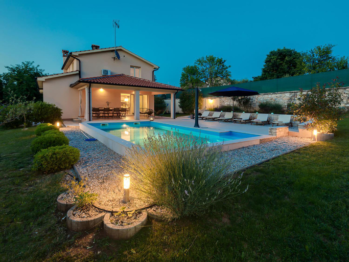 Sport & Beauty 2, Villa Nona Nina by Villas Guide, Tinjan