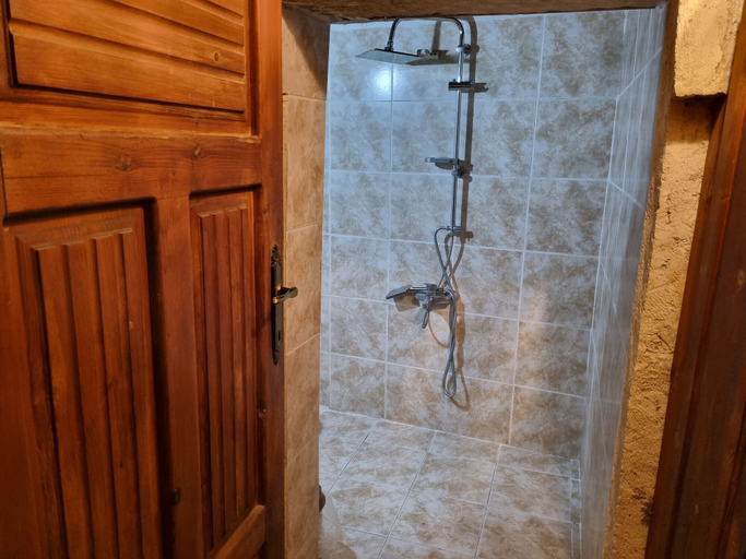 Bathroom 5, Born Hotel, Ürgüp