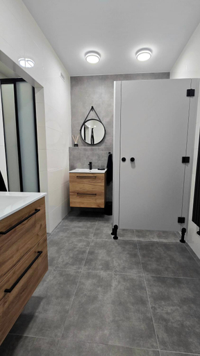 Bathroom, Zebrzydowicka 37, Rybnik City