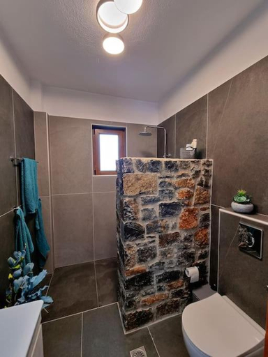 Bathroom 4, Villa Mavri Ruhige private Pool Villa, Meerblick, Crete