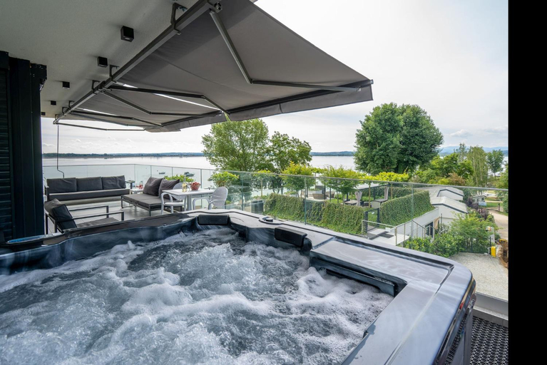Sport & Beauty 4, OW Mewa domki apartamenty nad jeziorem, Nysa