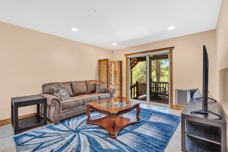 Living area 2, 1603 Bel Aire Circle 3 Bedroom Home by RedAwning, El Dorado
