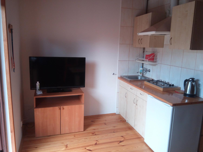 Others 4, Apartamenty pod lipa, Kamień