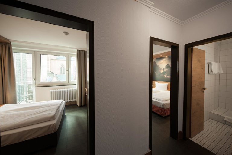 Bedroom 5, Paulaner am Dom, Frankfurt am Main
