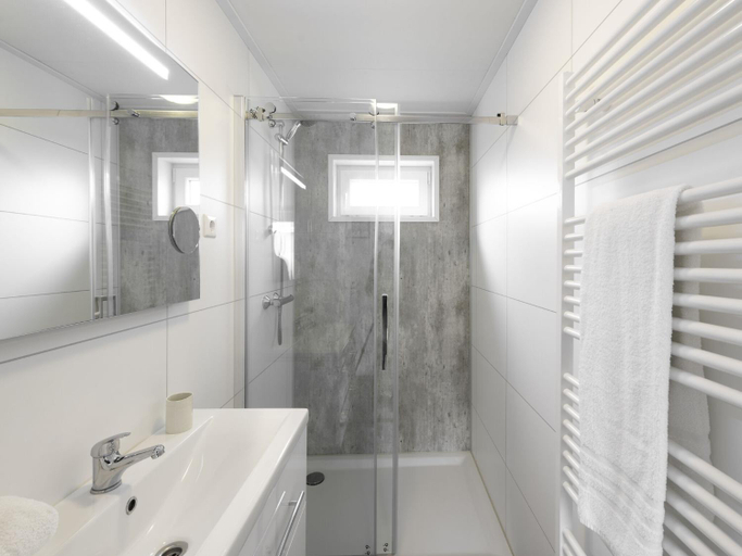Bathroom 3, Detached Home in Zeeland with Stunning Views, Kapelle