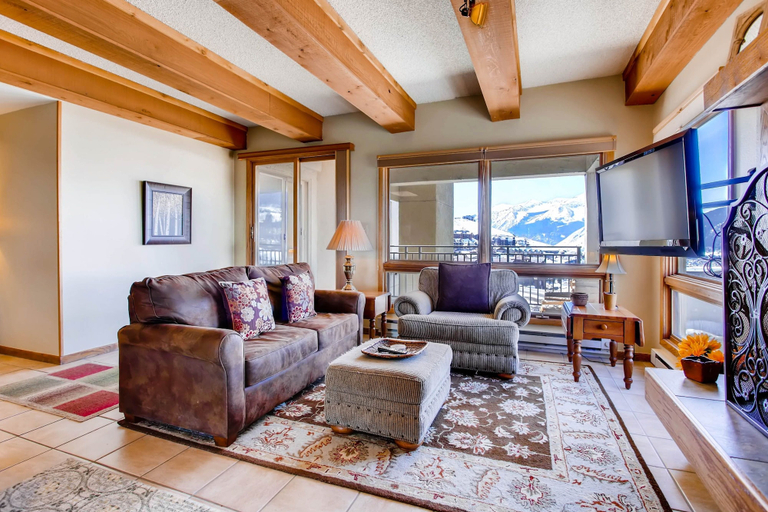 Primary image, 2 Br With Open Floor Plan & Updated Kitchen 2 Bedroom Condo - No Cleaning Fee! by RedAwning, Gunnison