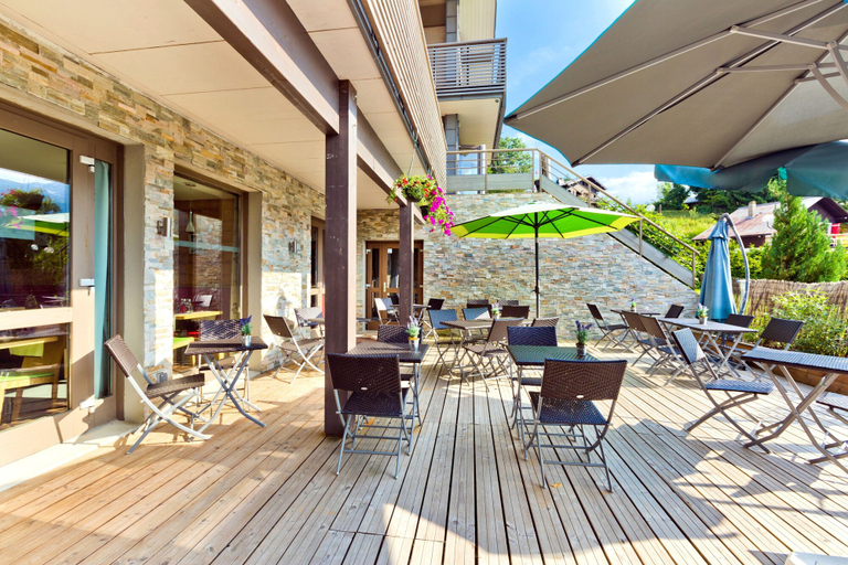Food & Drinks 4, La Croix de Savoie & SPA, Haute-Savoie