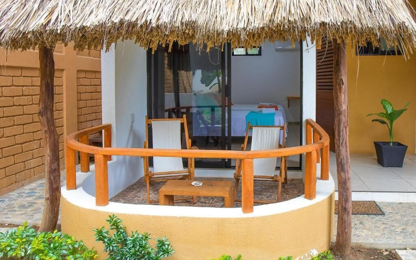 Property grounds 5, Yoo Bigu Mazunte, Dist. Pochutla