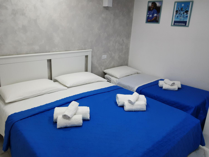 Others 3, DIMORA MARADONA ai QUARTIERI SPAGN0LI, Napoli