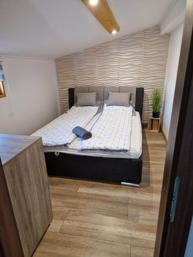 Bedroom 1, Luxury Reed House, Balatonfüred