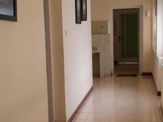 3, Comfy Room at Villa Bima, Malang