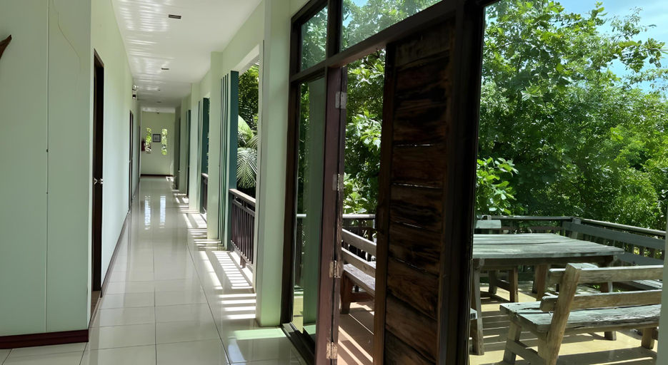 Others 5, Greenview Hotel, Laplae