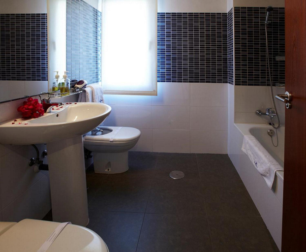 Bathroom 3, Diamant Blue Hotel, Alicante