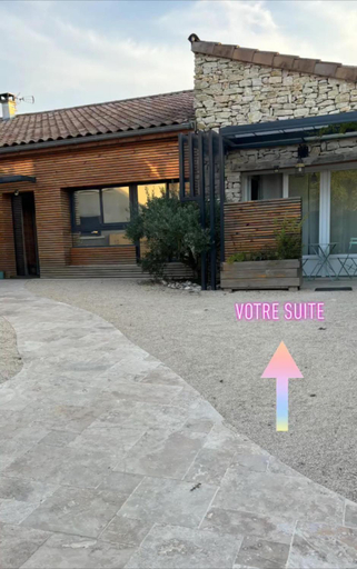Exterior view 2, Suite tout confort, Drôme