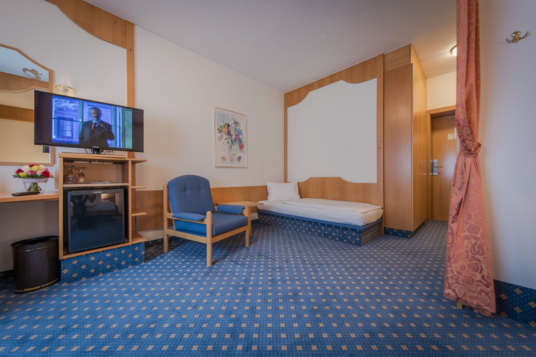 Bedroom 4, Kern Buam, Graz
