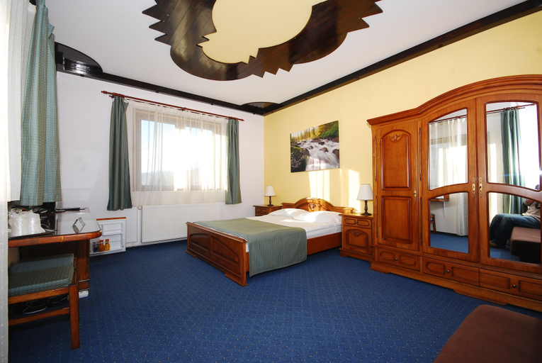 Room 4, Pension Regina, Predeal
