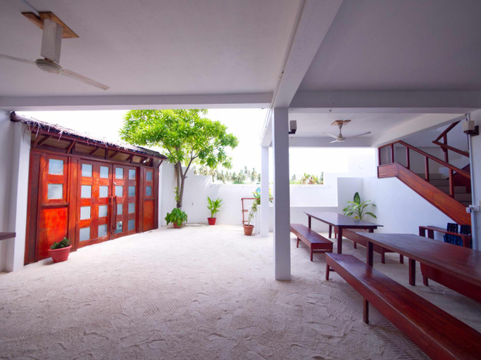 Food & Drinks 5, Maldivine Stay Dhiffushi, Kaafu Atoll