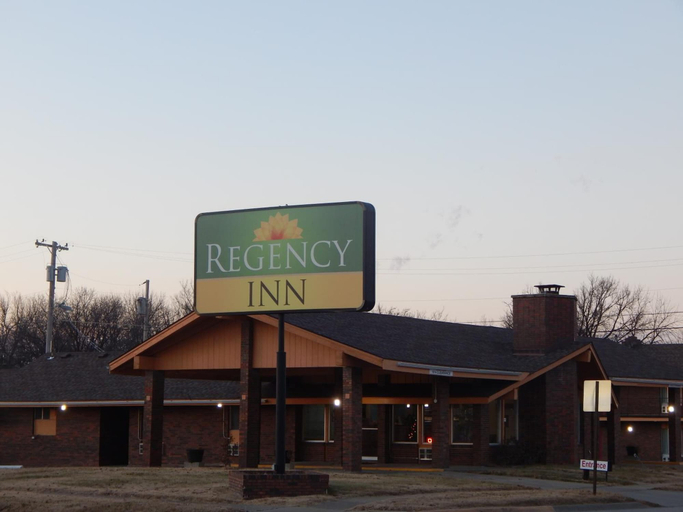 Exterior & Views 2, Regency Inn lola Kansas, Allen