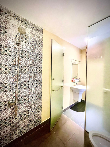 Bathroom, Villa Oceanami - phuoc hai - ba ria - vung tau, Đất Đỏ