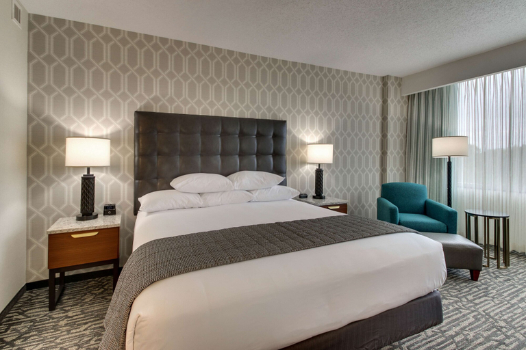 Bedroom 3, Drury Plaza Hotel Richmond, Henrico