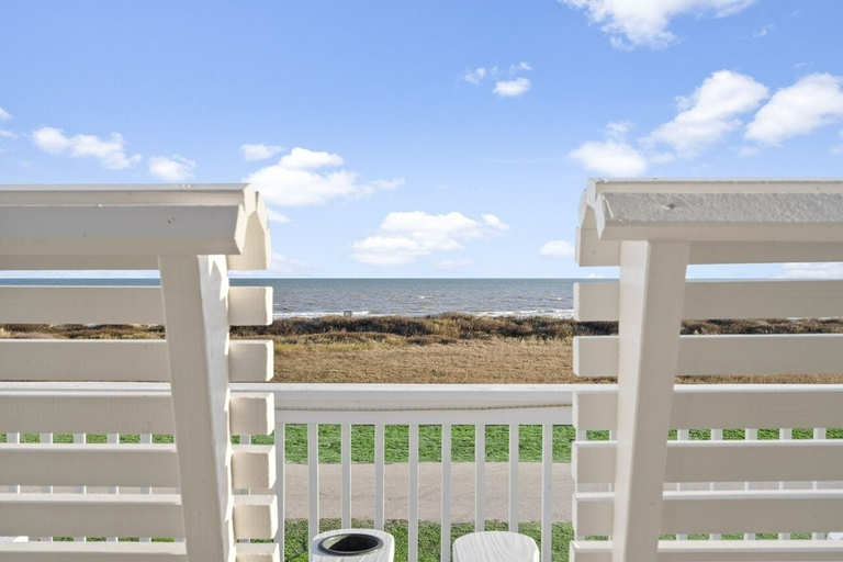 Property grounds 4, Shore Relaxin' 4 Bedroom Home by RedAwning, Galveston