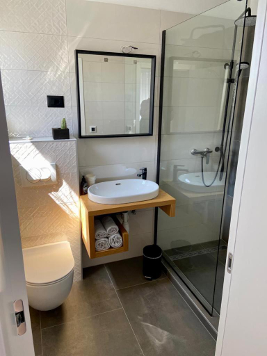 Bathroom, Portum rooms, Zadar