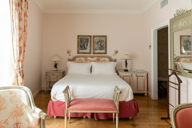 Bedroom 3, Hotel de Toiras, Charente-Maritime