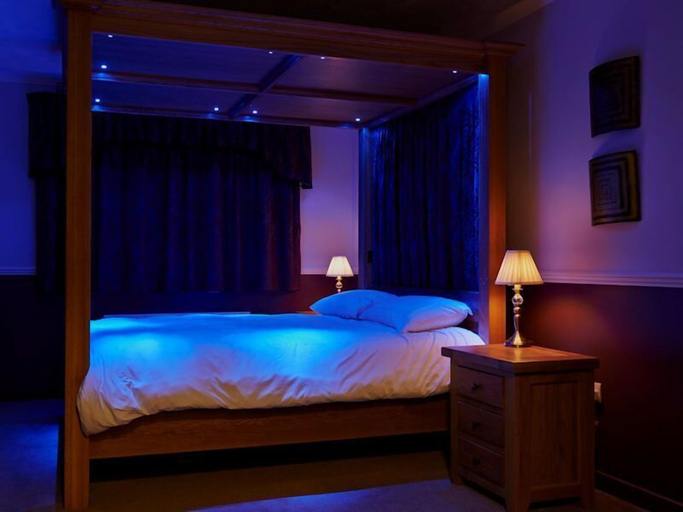 Bedroom 5, Hillview Park, Highland