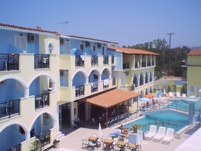 Exterior & Views 2, Vossos Hotel Apartments, Ionian Islands