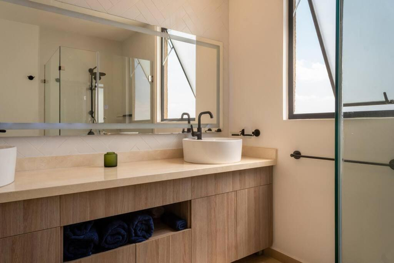 Bathroom 2, Nuevo Departamento en Zibata Queretaro, 4 Personas, El Marqués