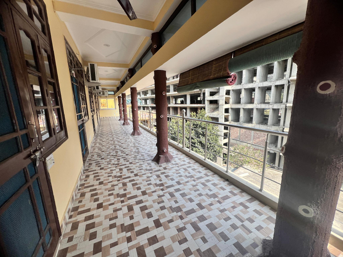 Others 4, Tulsi Cottage, Garhwal