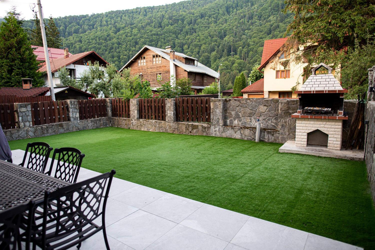 Others 5, Holiday Home in Sinaia, Sinaia