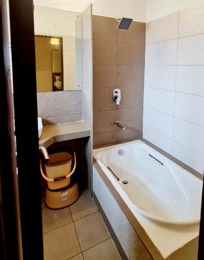 Bathroom, Sun N Sea Resort, Raigarh