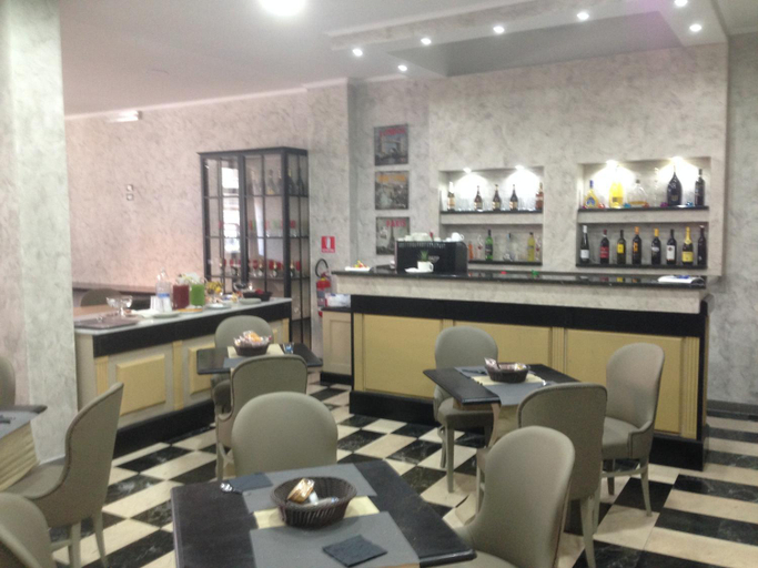 Food & Drinks, Maximo Hotel, Rome