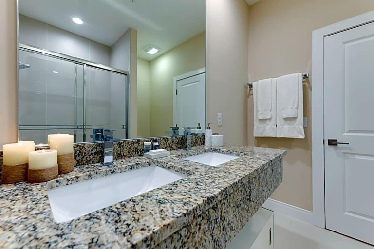 Bathroom 4, Stunning 4Bd Close to Disney @ Magic Village 7614, Osceola