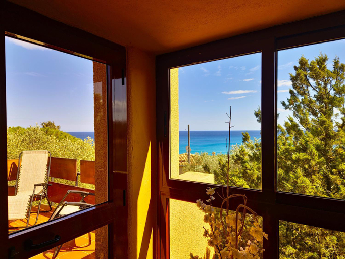 Others 4, Villa dei Pini - Villa indipendente di design a pochi passi dal mare, Nuoro