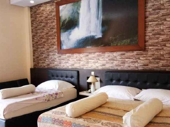 3, Hotel Kencana Purwodadi, Grobogan