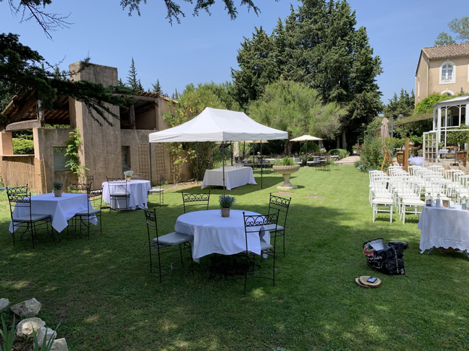 Food & Drinks 5, Moulin de la Roque, Vaucluse