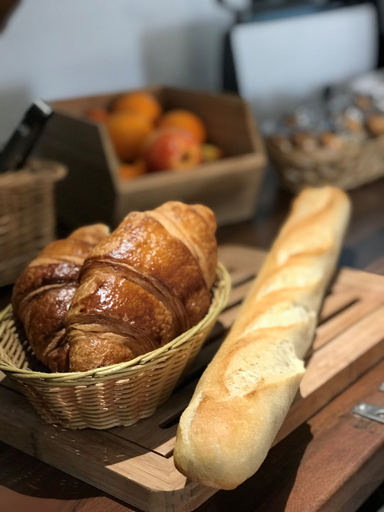 Food & Drinks 5, Hotel La Buissonniere, Nièvre