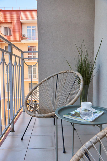 Others 5, Elegant Lux Apartment in central square, Mukachivs'ka