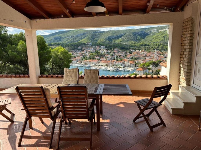 Others 5, Guest House Jelsa, Jelsa