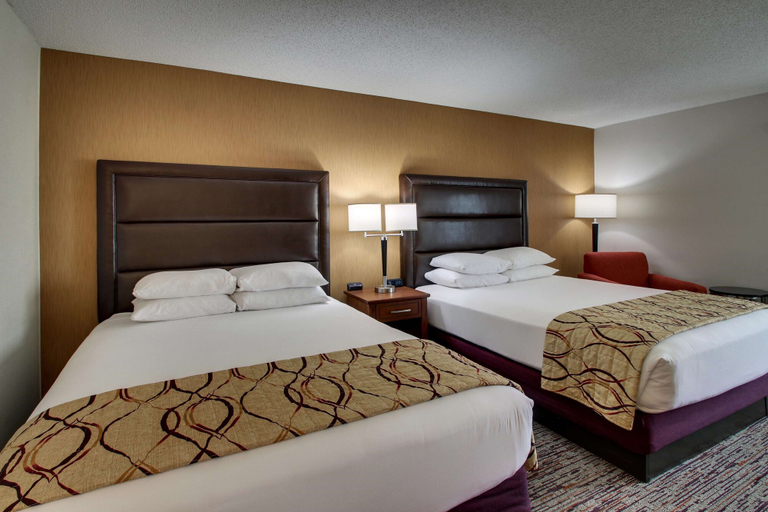 Bedroom 3, Drury Inn & Suites Evansville East, Vanderburgh