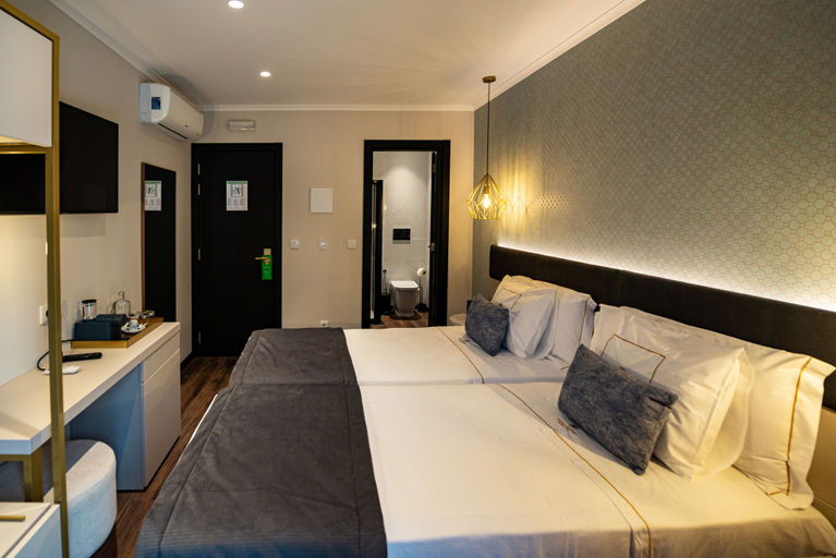 Bedroom 4, Duplo Charme Boutique Hotel, Lisbon