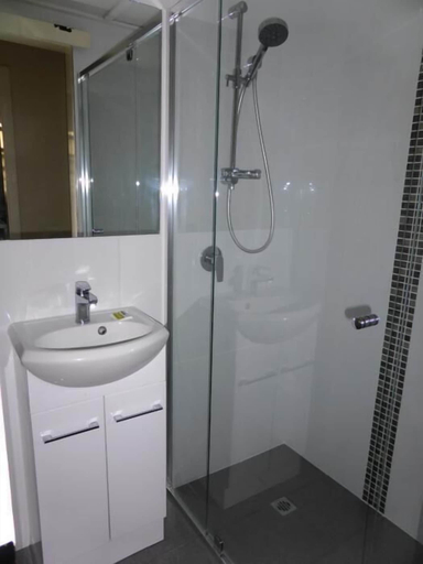 Bathroom shower, Greenways Apartments, Adelaide