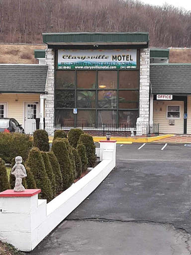 Exterior & Views 2, Clarysville Motel, Allegany