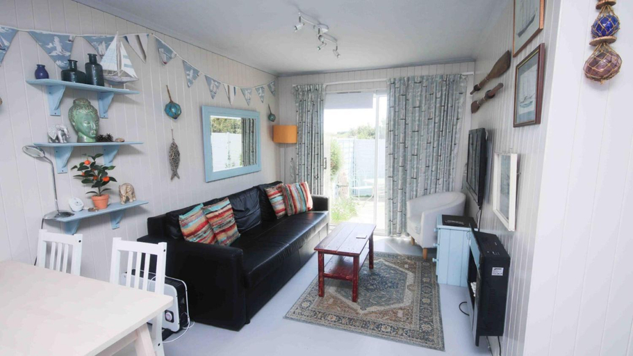 Floor plans 5, 17H Medmerry Park 2 Bedroom Chalet, West Sussex