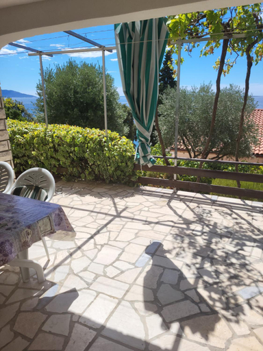 Others 5, Apartments Pinezic, Cres