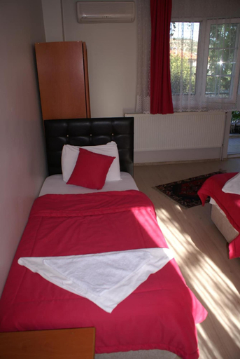 Bedroom 5, Dort Mevsim Hotel, Akköy